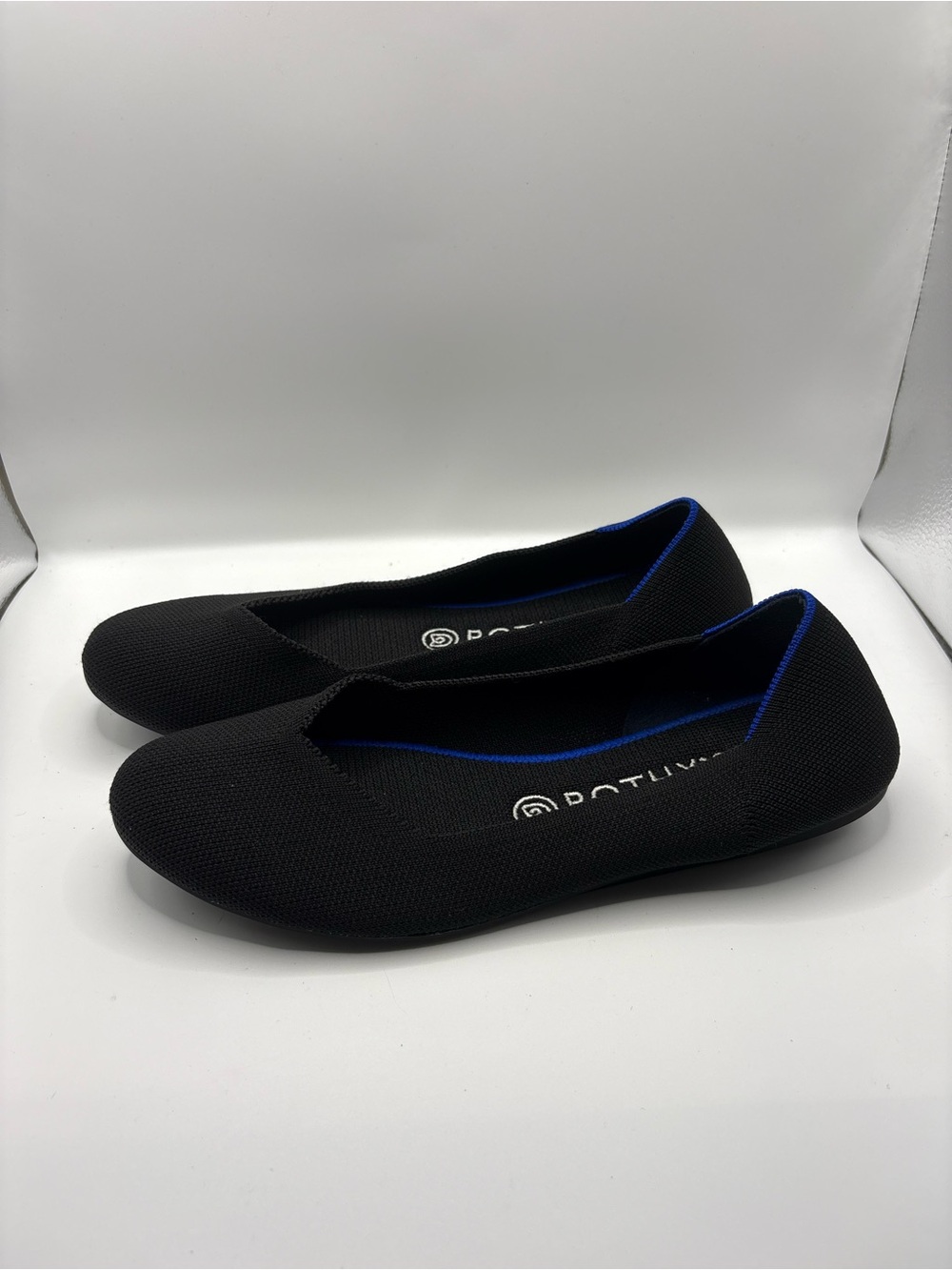 Rothy's Black Herringbone Ballet Knit Flats
Womens Size 7